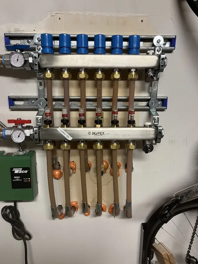 Plumber performing Gas Leak Detection at a residential property in Citronelle